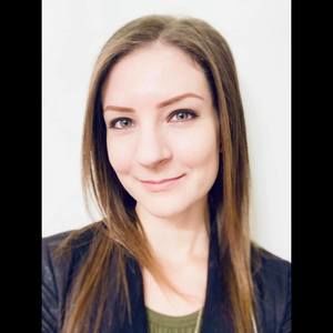 Meet your Posher, Leanne